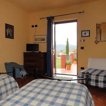 Il Giardino Delle Esperidi Bed & Breakfast ฟอสดิโนโว ห้อง รูปภาพ
