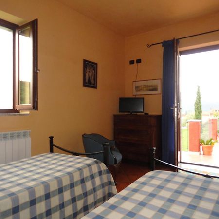 Il Giardino Delle Esperidi Bed & Breakfast ฟอสดิโนโว ห้อง รูปภาพ