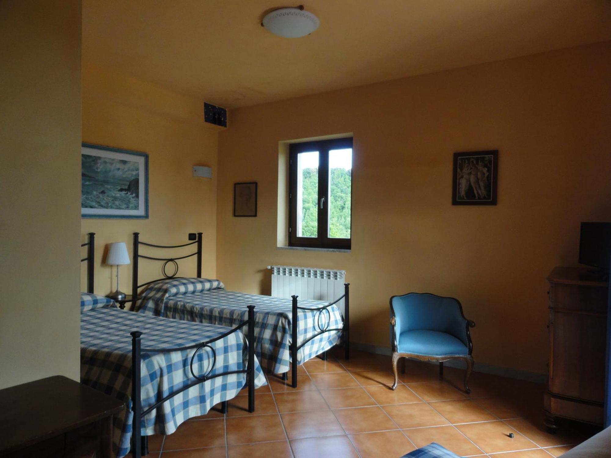 Il Giardino Delle Esperidi Bed & Breakfast ฟอสดิโนโว ห้อง รูปภาพ