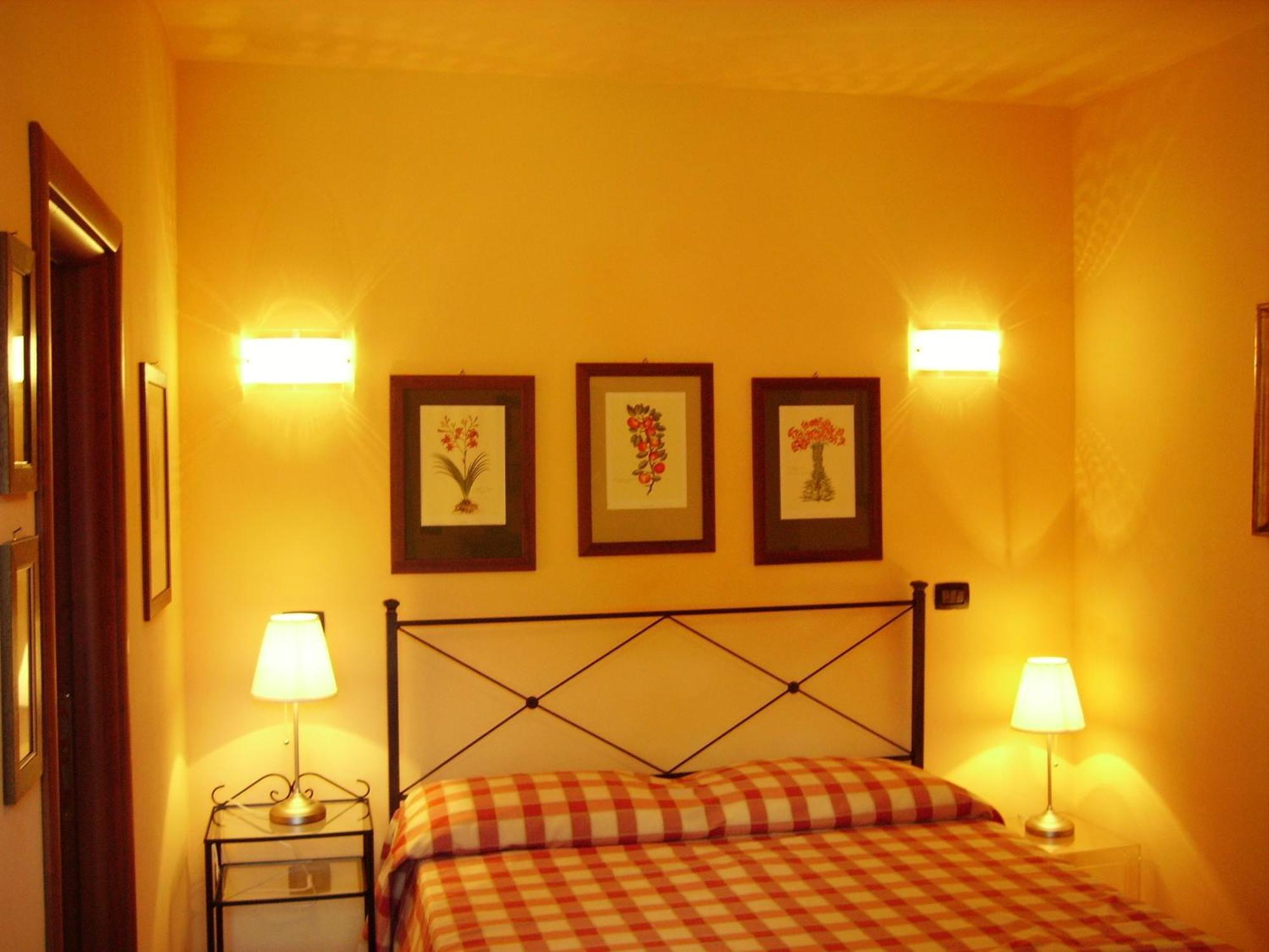 Il Giardino Delle Esperidi Bed & Breakfast ฟอสดิโนโว ห้อง รูปภาพ