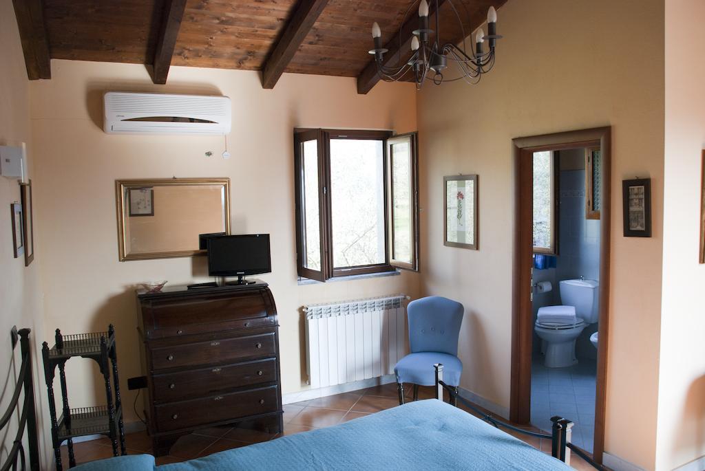 Il Giardino Delle Esperidi Bed & Breakfast ฟอสดิโนโว ห้อง รูปภาพ